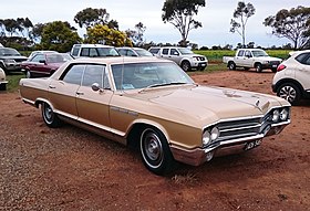 1965 Buick LeSabre 4-door Hardtop.jpg